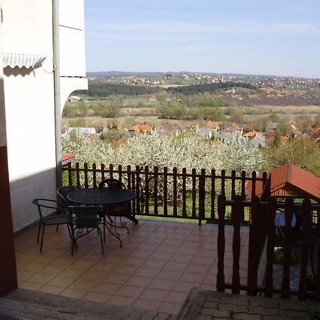 Apartman Berki Héviz Zewnętrze zdjęcie